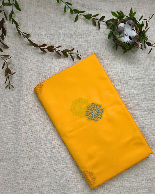 Pure Silk Saree with Contrast Pallu and Butta - Mango Yellow