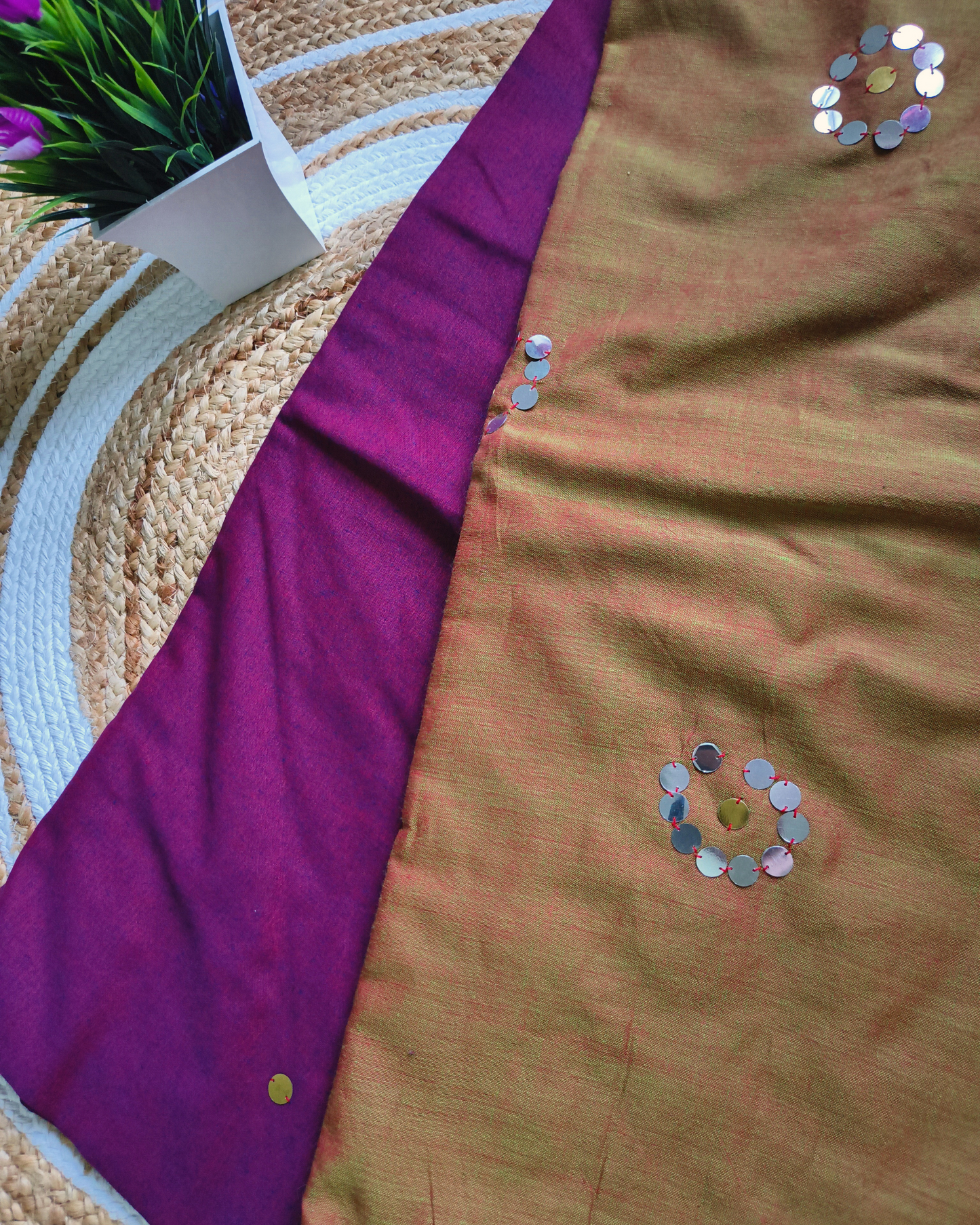 Khadi Cotton Handloom Saree with Mirror design - Green & Magenta