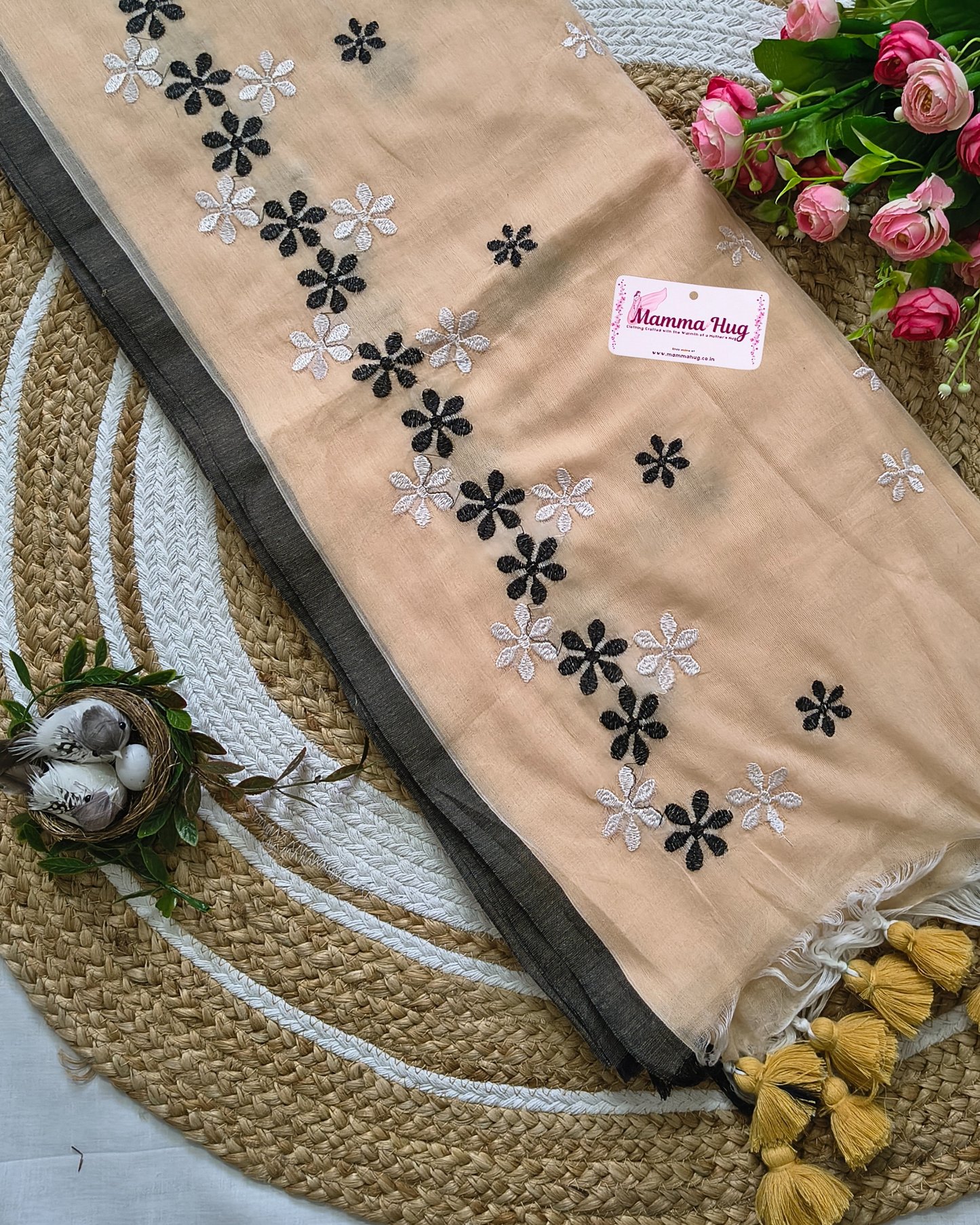 Mul Cottom Handloom Saree Flower Embroidery