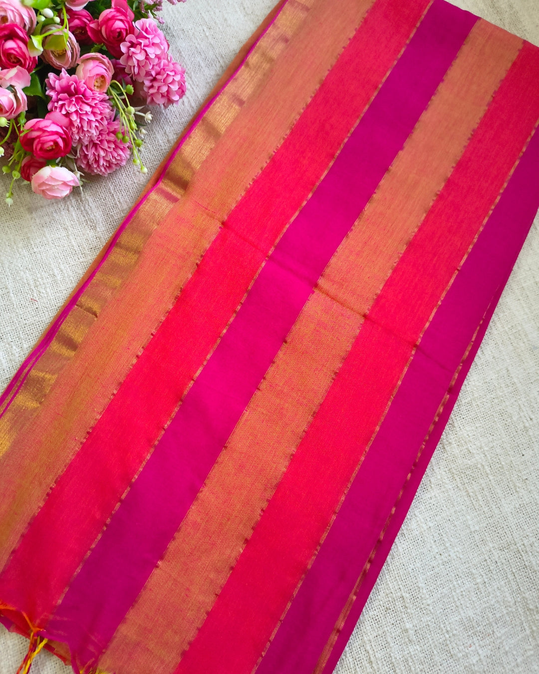Premium Rainbow Mul Cotton Handloom Saree with Beautiful tassels - Red