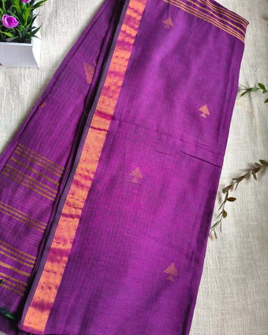 Pure Cottom Handloom Saree with Copper Zari weaving - Magenta