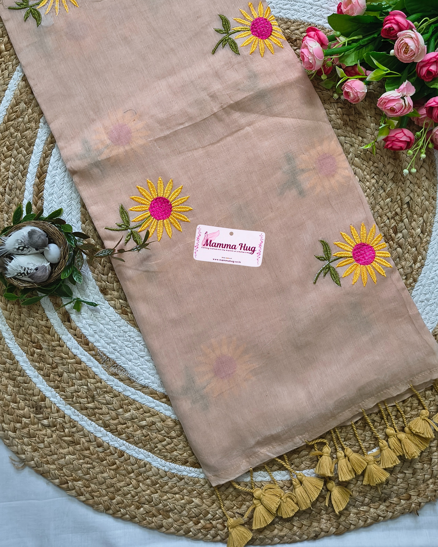 Mul Cottom Handloom Saree Flower Embroidery