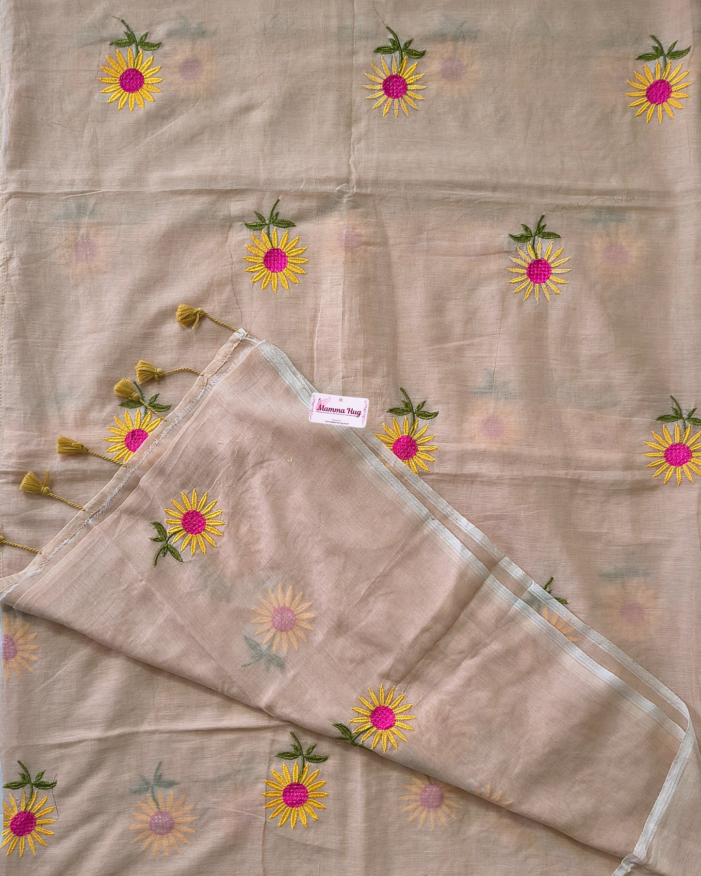 Mul Cottom Handloom Saree Flower Embroidery