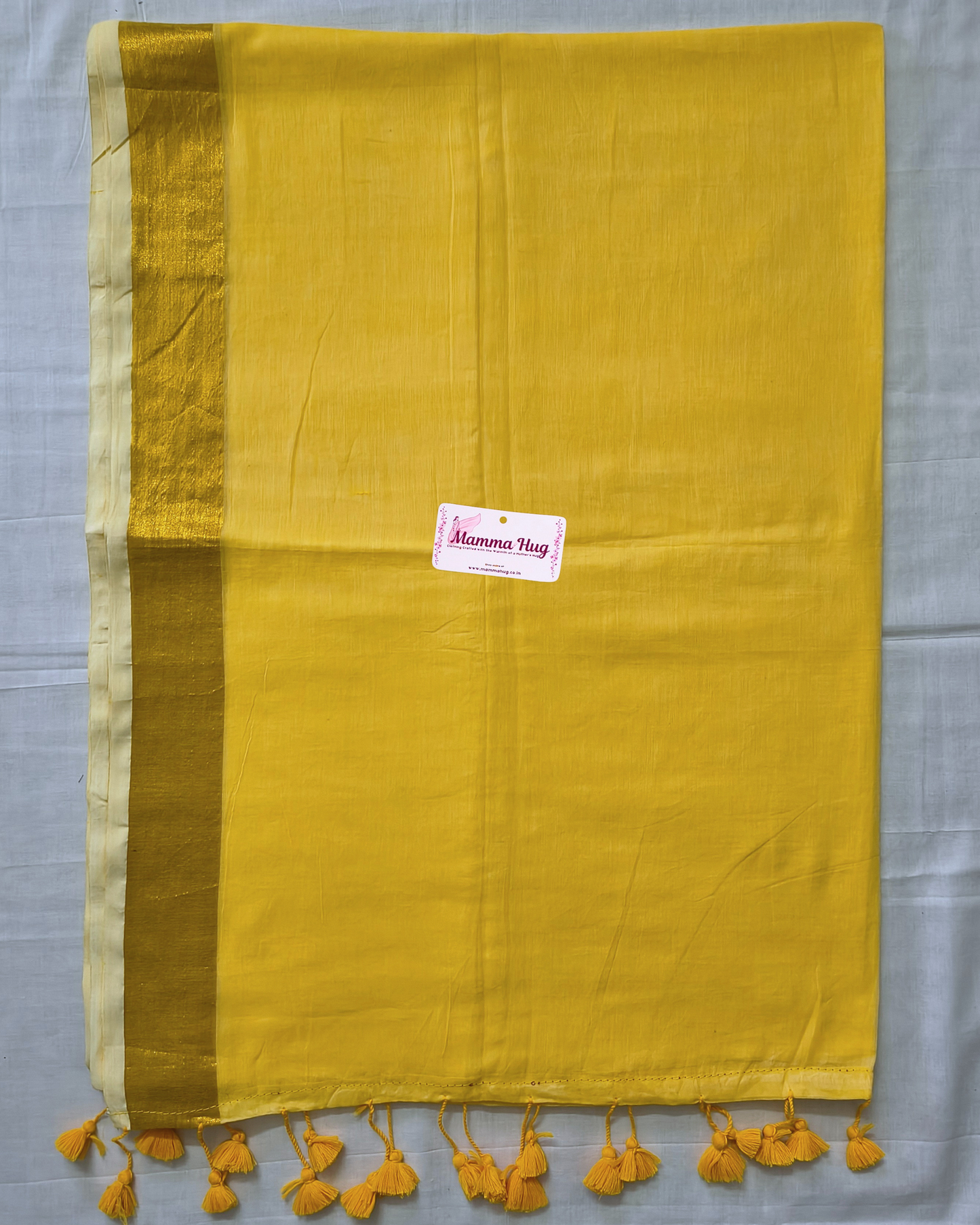 Mul Cottom Handloom Saree with Golden Border