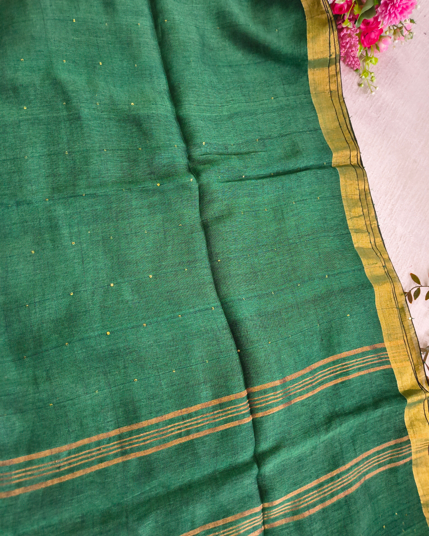 Premium Linen By Linen Handloom Saree - Bottle Green