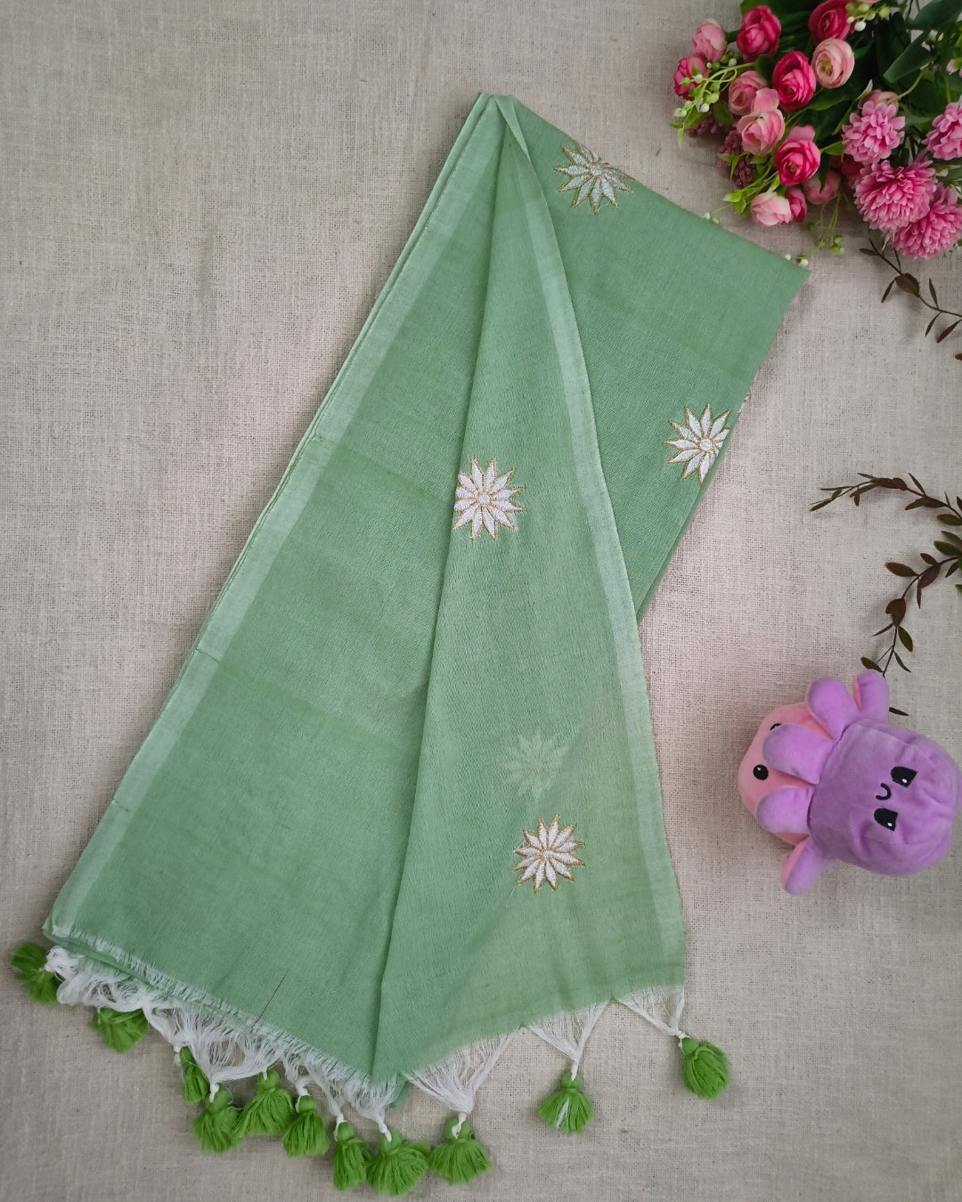 Khadi Cotton Handloom Saree Star Embroidery - Light Green