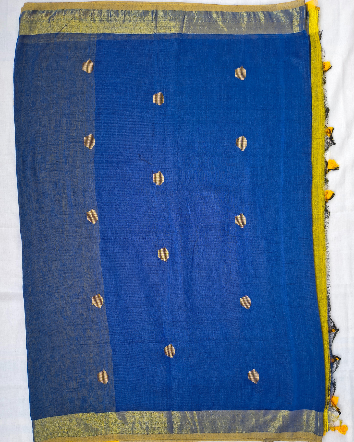 Khadi Cotton Handloom Saree Butta Design