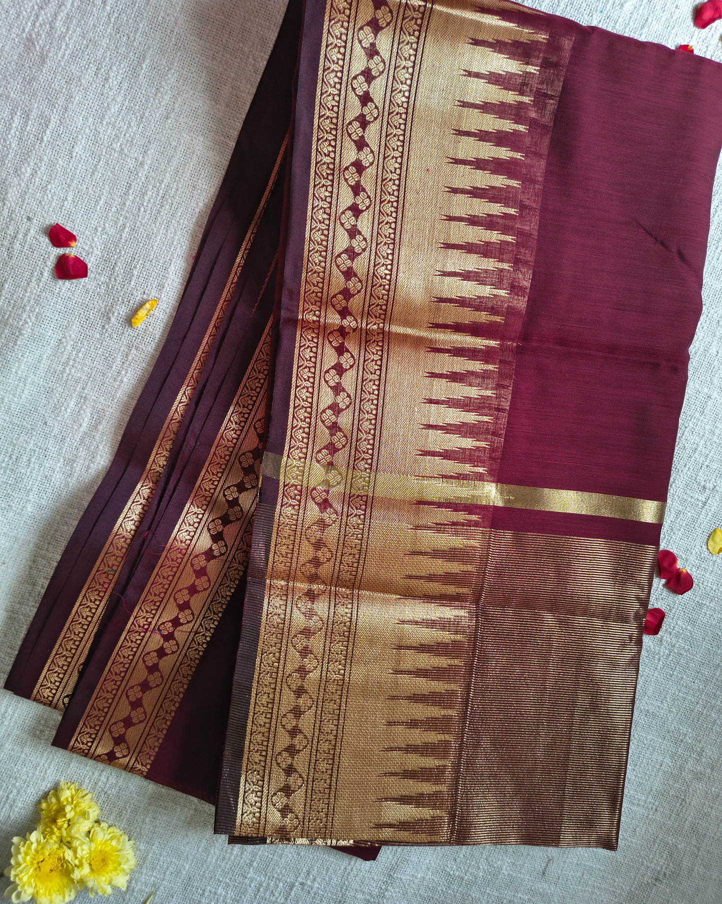 Maheshwari Silk Cotton Saree with Golden Temple Border– Classic Maroon MammaHug