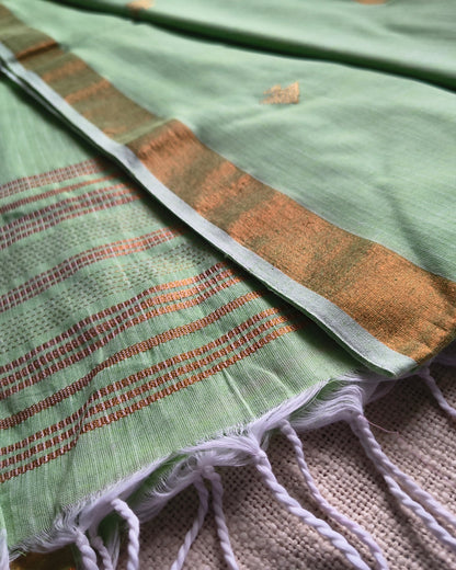 Pure Cottom Handloom Saree with Copper Zari weaving - Light Green