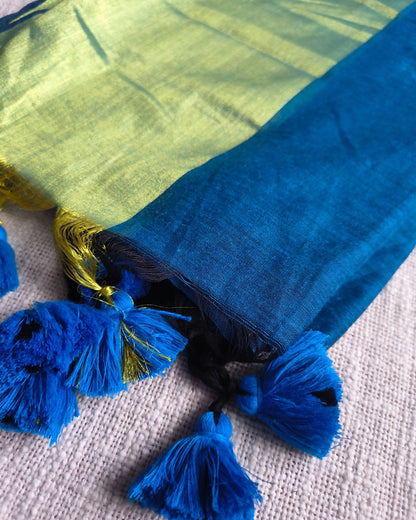 Pure Cottom Handloom Saree with Golden Border - Blue