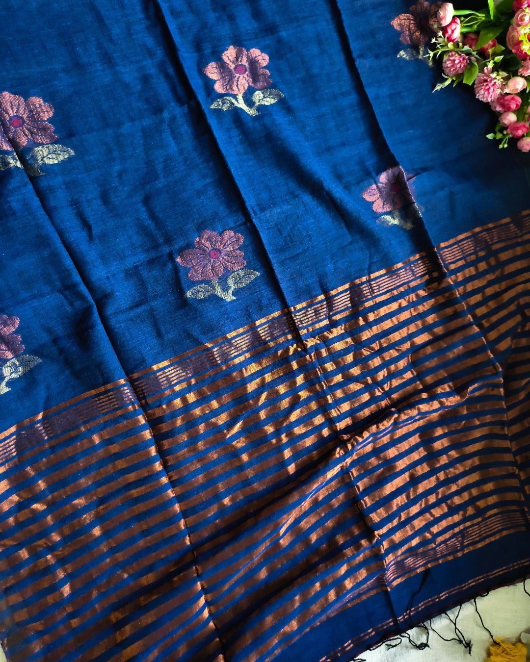 Pure Linen Handloom Saree with Copper Buttas - Blue MammaHug