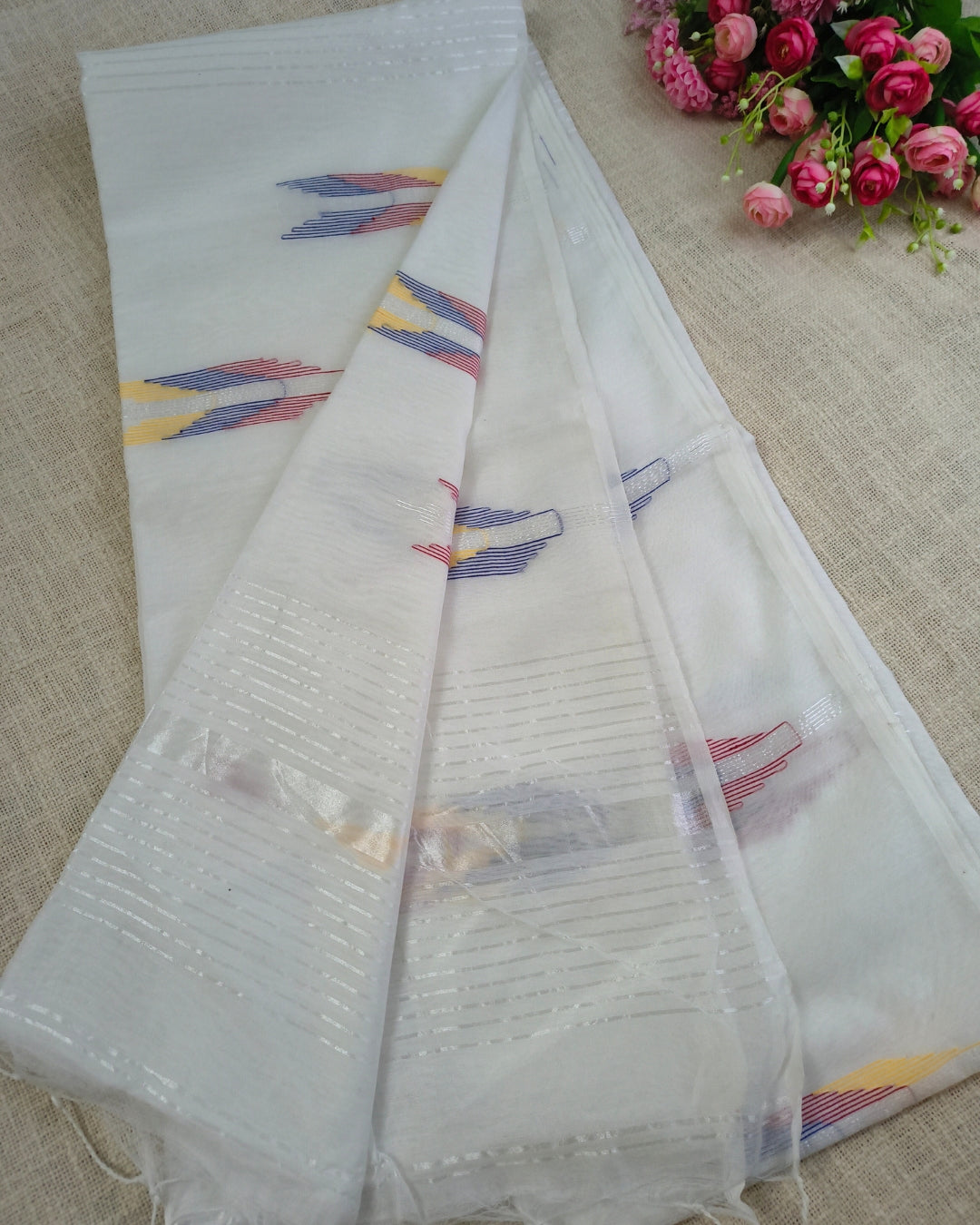 Cotton Silk Handloom Saree Woven with Silver Zari - White