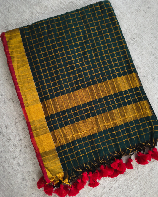 Mul Cottom Zari Checks Handloom Saree with contrast border - Bottle Green