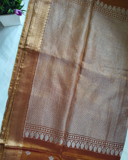 Soft Linen Tissue Saree with Hand Woven Buttas - Honey MammaHug