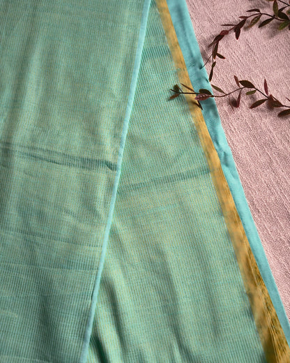 Pure Cottom Handloom Saree with Gold Zari weaving in Half & Half Pattern - Pista Green
