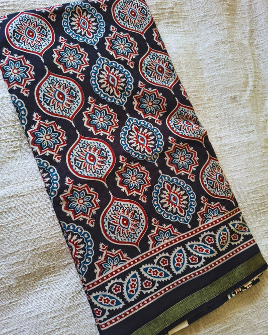 Ajrakh Block Print 120s Mul Cotton Saree - Black MammaHug