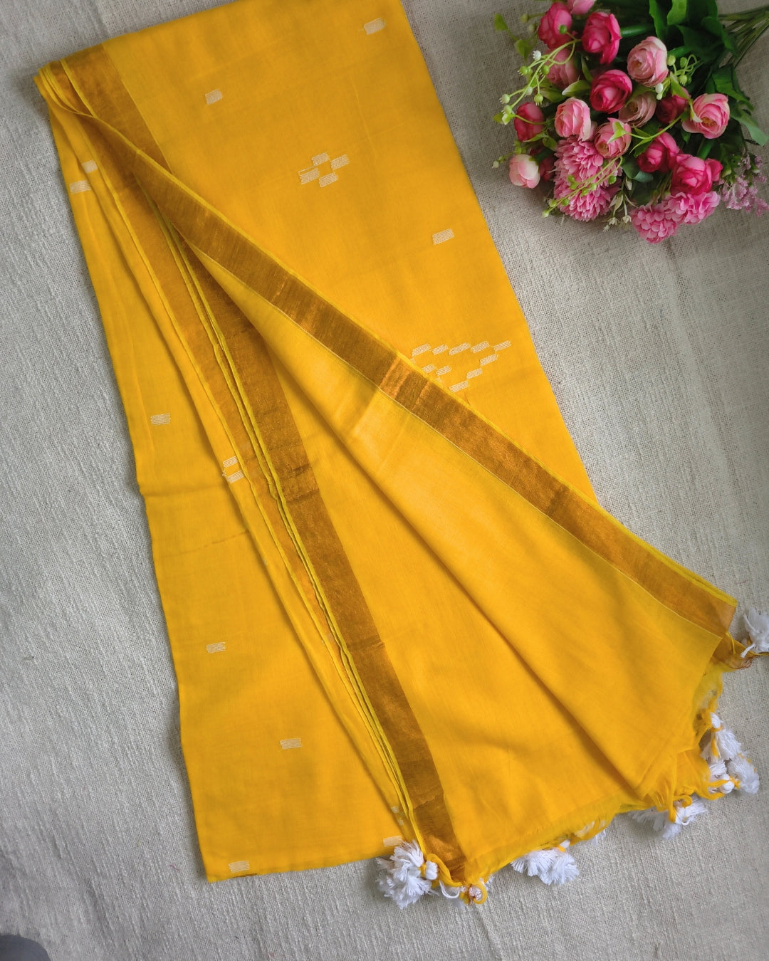 Pure Cottom Handloom Saree - Small Copper Border - Mango Yellow