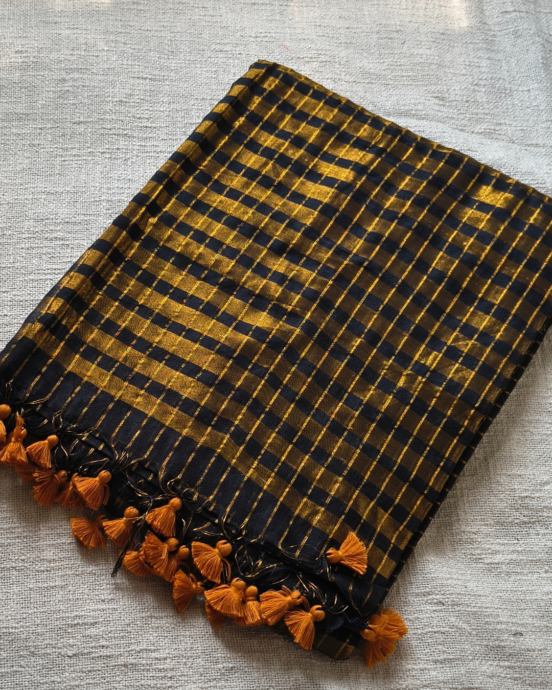 Mul Cotton Zari Checks Handloom Saree - Black MammaHug