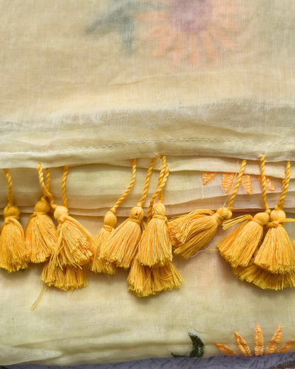 Mul Cottom Handloom Saree Flower Embroidery - Yellow