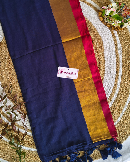 Mul Cottom Handloom Saree with Golden Border