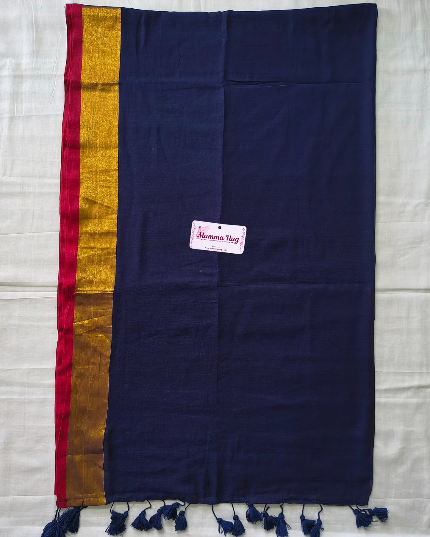 Mul Cottom Handloom Saree with Golden Border