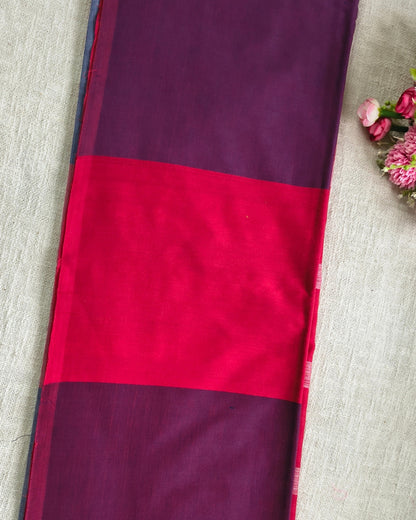 Pure Cottom Handloom Saree - Ikkat Geometry - White & Red