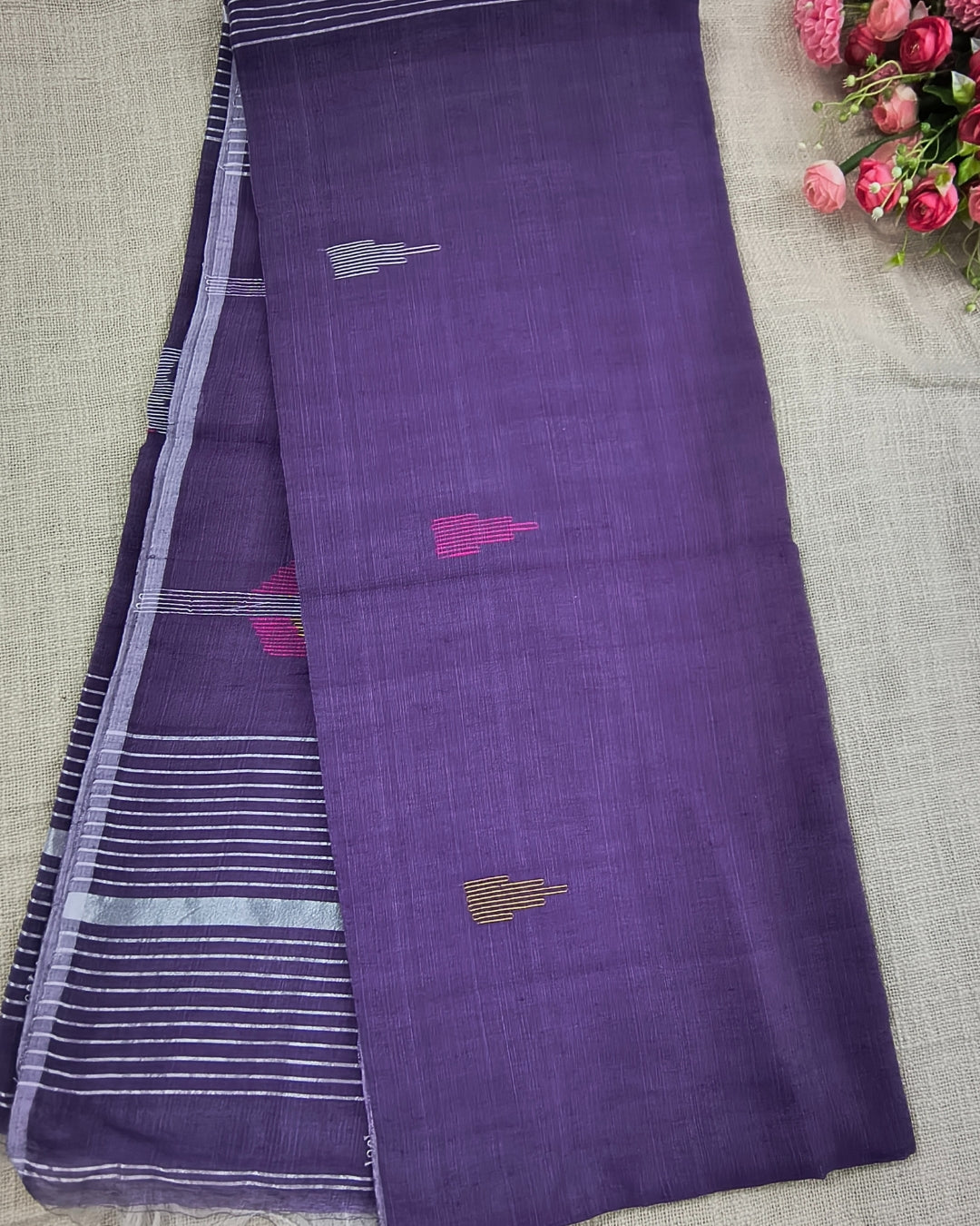 Cotton Silk Handloom Saree Woven with Silver Zari - Purple