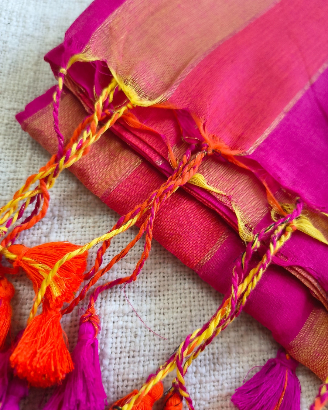 Premium Rainbow Mul Cotton Handloom Saree with Beautiful tassels - Red