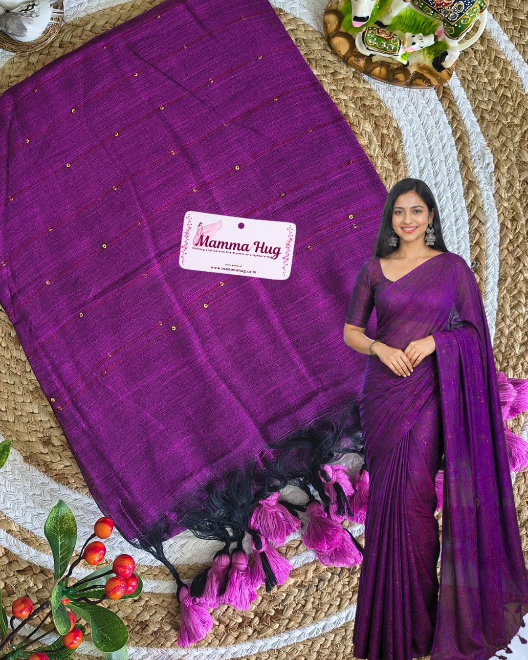 Mul Cotton Handloom Saree with Sequins MammaHug