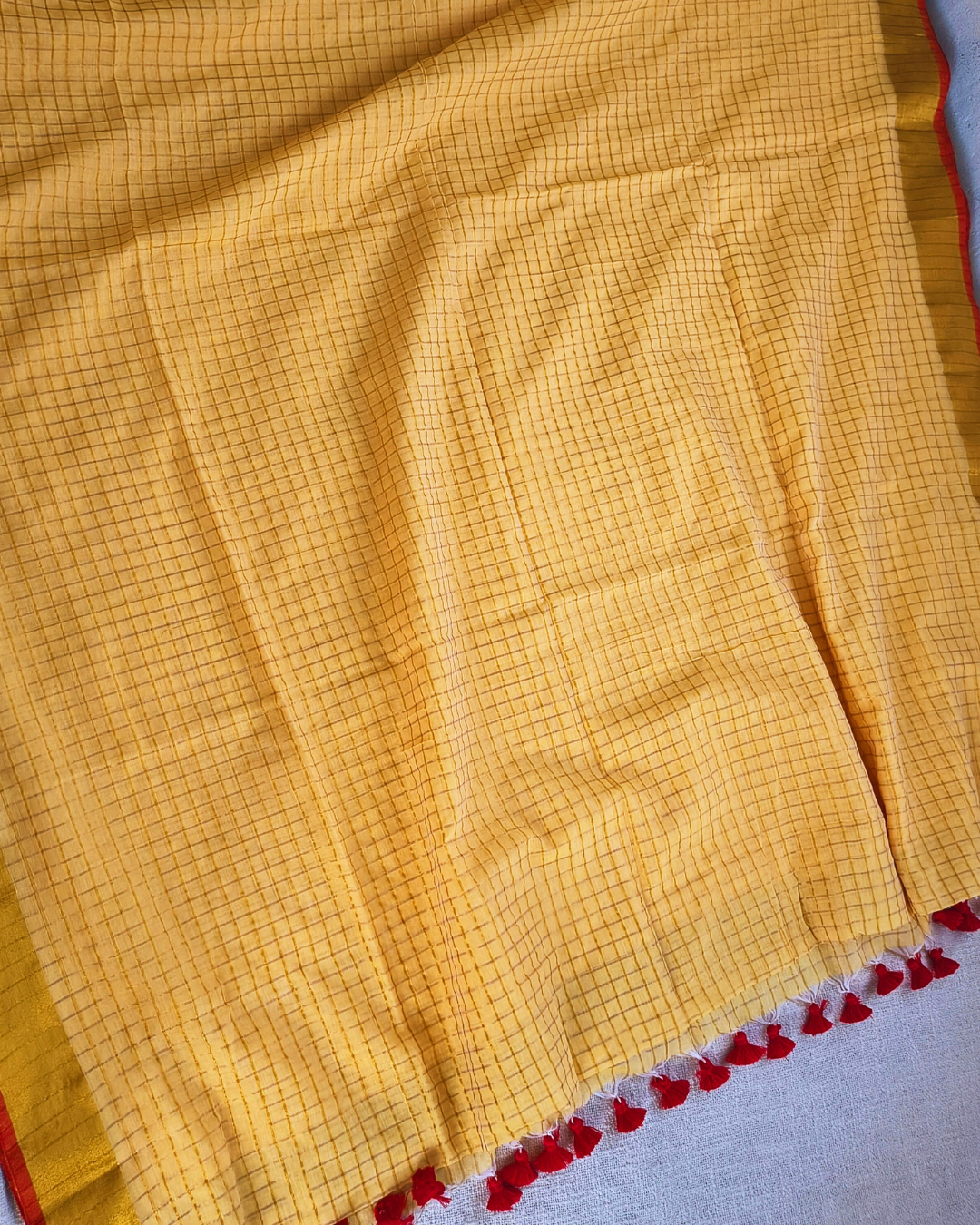 Mul Cotton Zari Checks Handloom Saree with contrast border - Yellow MammaHug