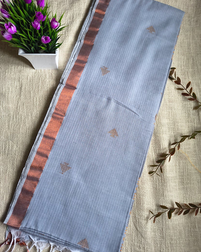 Pure Cottom Handloom Saree with Copper Zari weaving - Light Grey