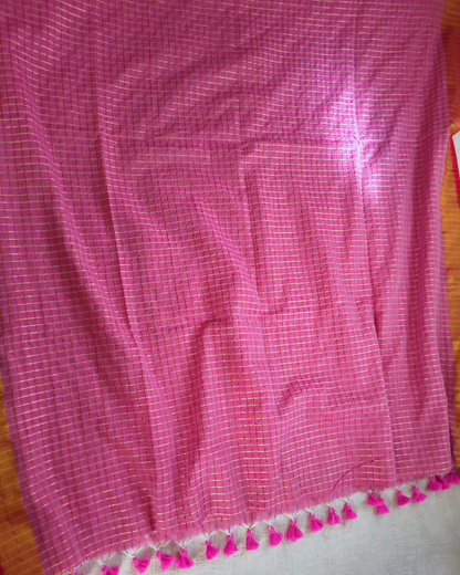 Mul Cotton Zari Checks Handloom Saree with contrast border - Pink MammaHug