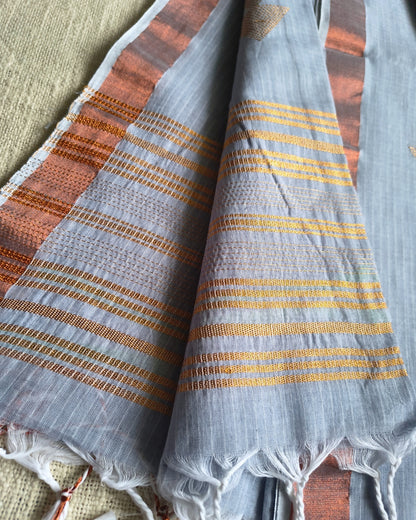 Pure Cottom Handloom Saree with Copper Zari weaving - Light Grey