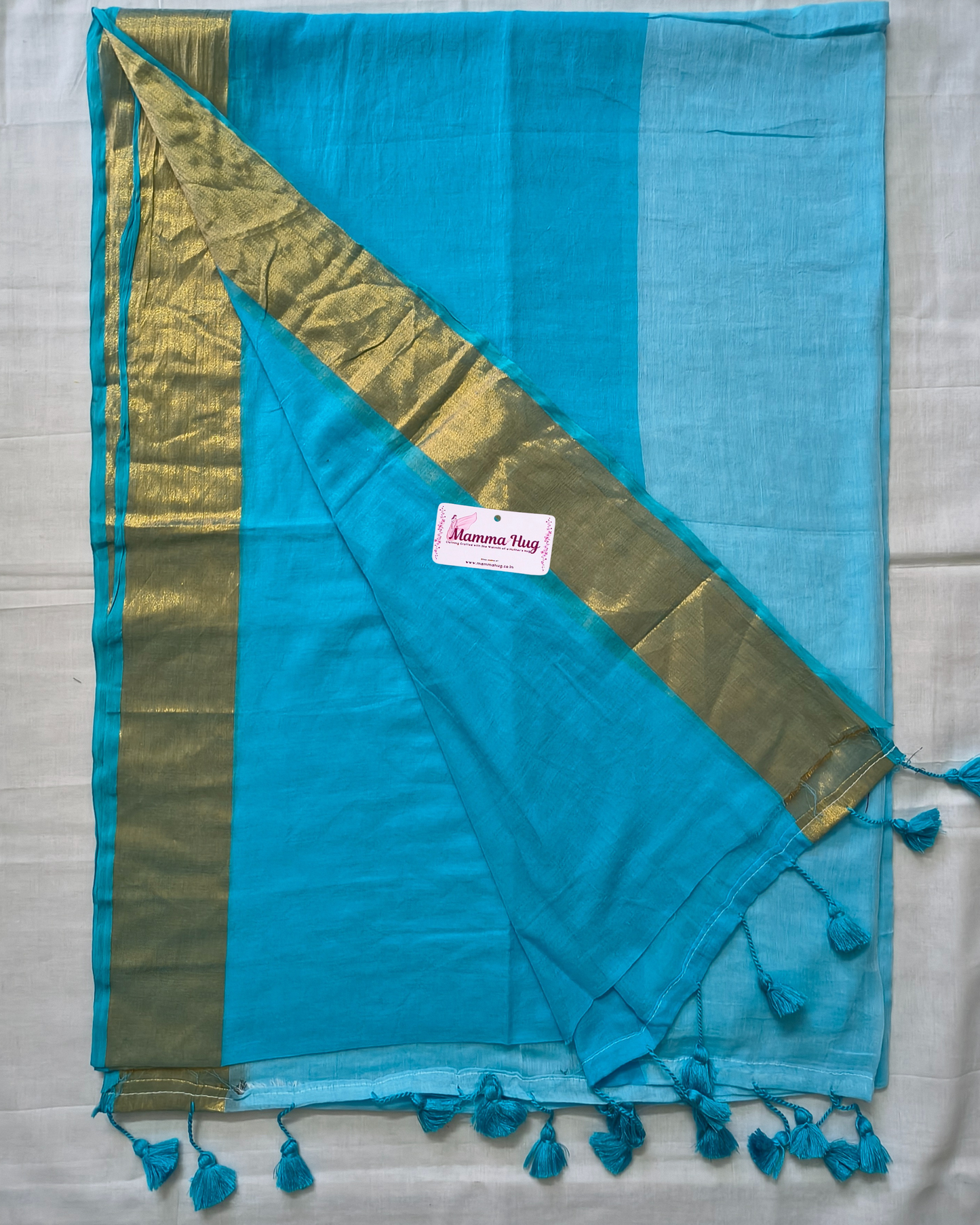 Mul Cottom Handloom Saree with Golden Border