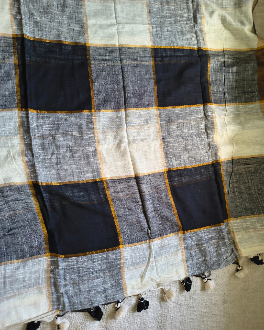 Pure Linen Cotton Handloom Saree Multicolor Checks - Black & White MammaHug