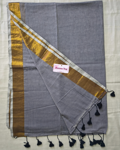 Mul Cottom Handloom Saree with Golden Border