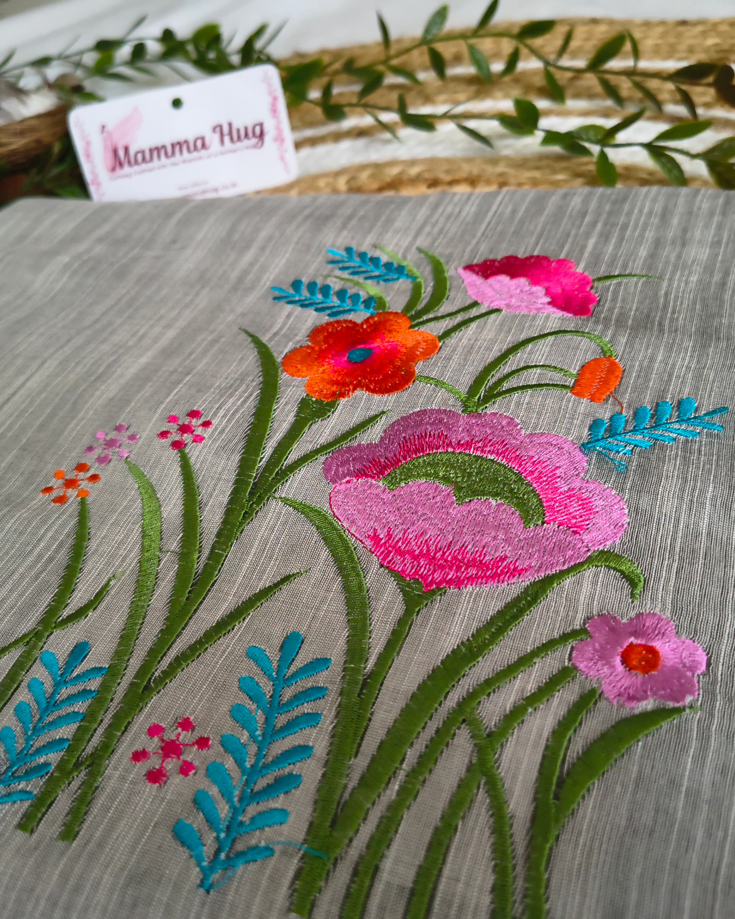 Floral Embroidery Handloom Saree - Slub Cotton (Grey)