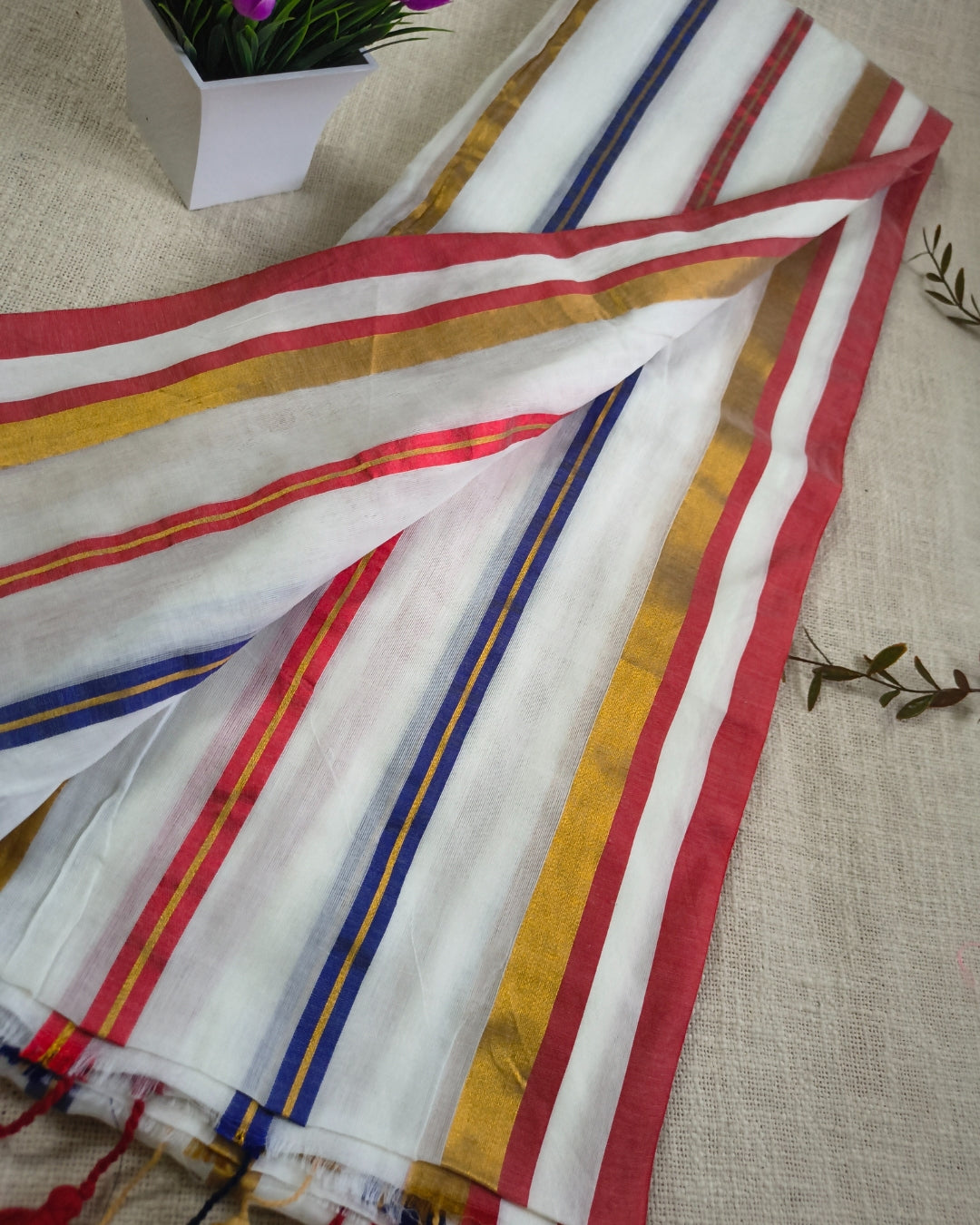 Onam Sarees - 120 tc Mul Cotton Handloom Saree - Multi Color Golden Stripes