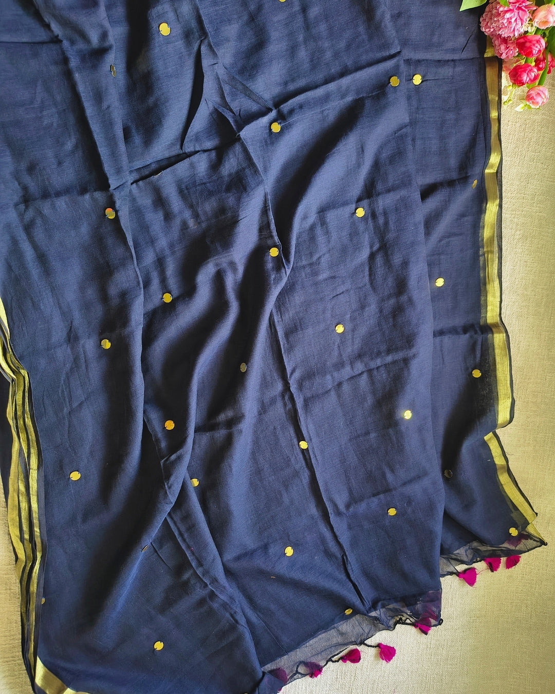 Mul Cotton Handloom Saree with Coin Design - Navi Blue MammaHug