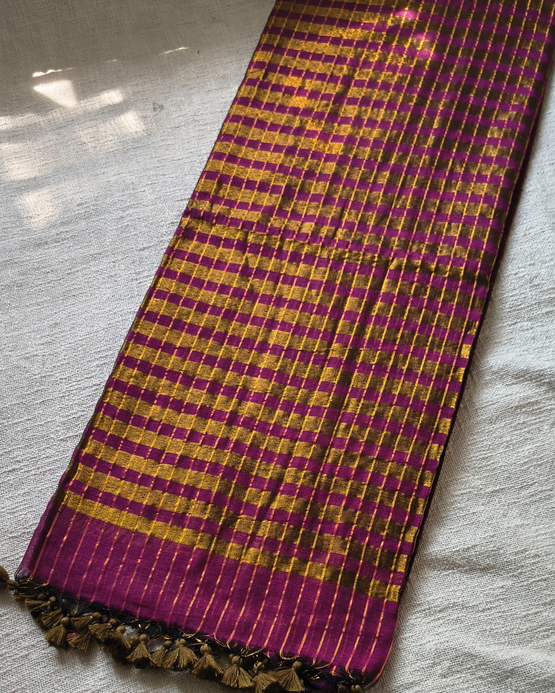 Mul Cotton Zari Checks Handloom Saree - Magenta MammaHug