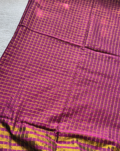Mul Cotton Zari Checks Handloom Saree - Magenta MammaHug