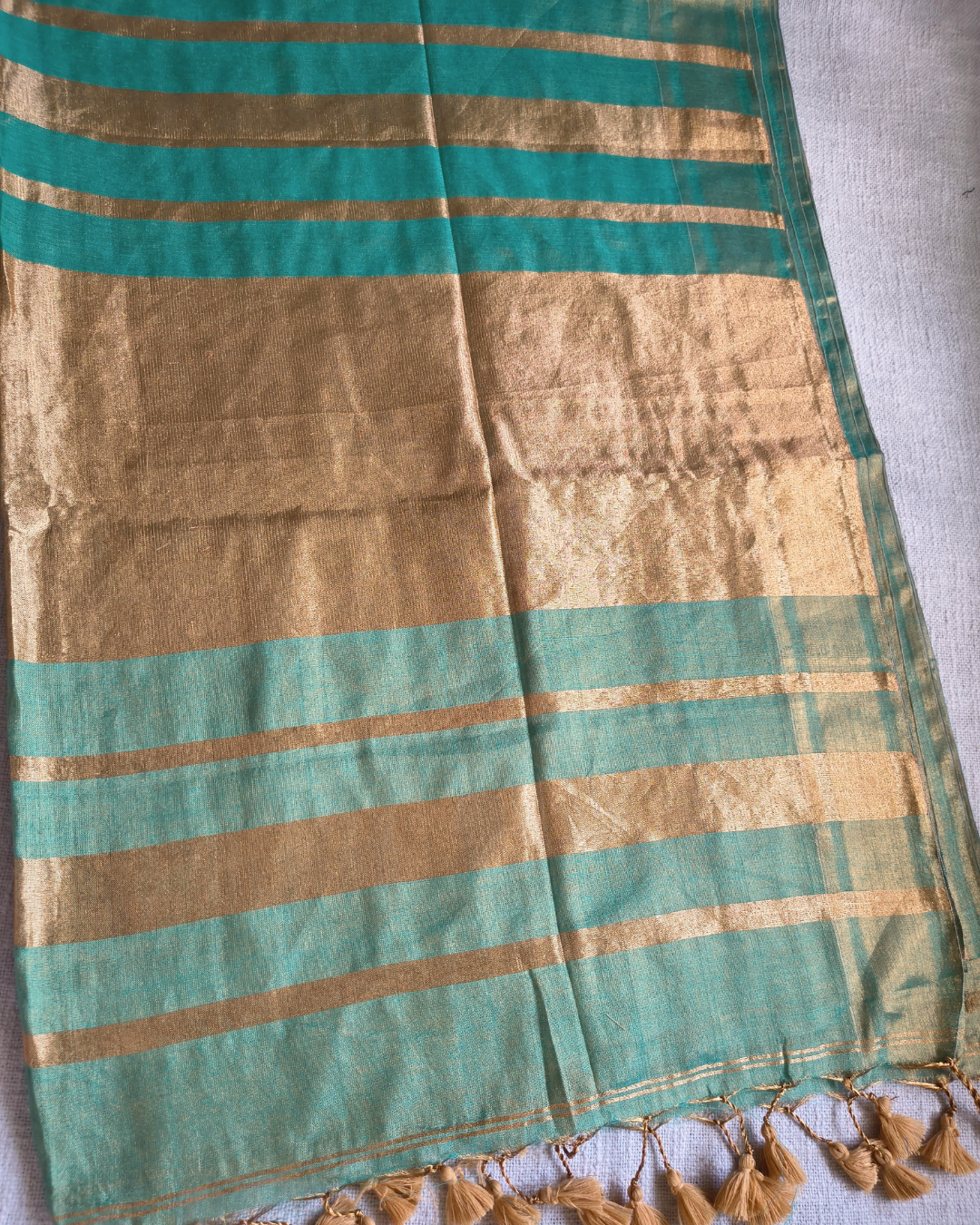 Soft Linen Tissue Saree Plain - Golden Aqua MammaHug