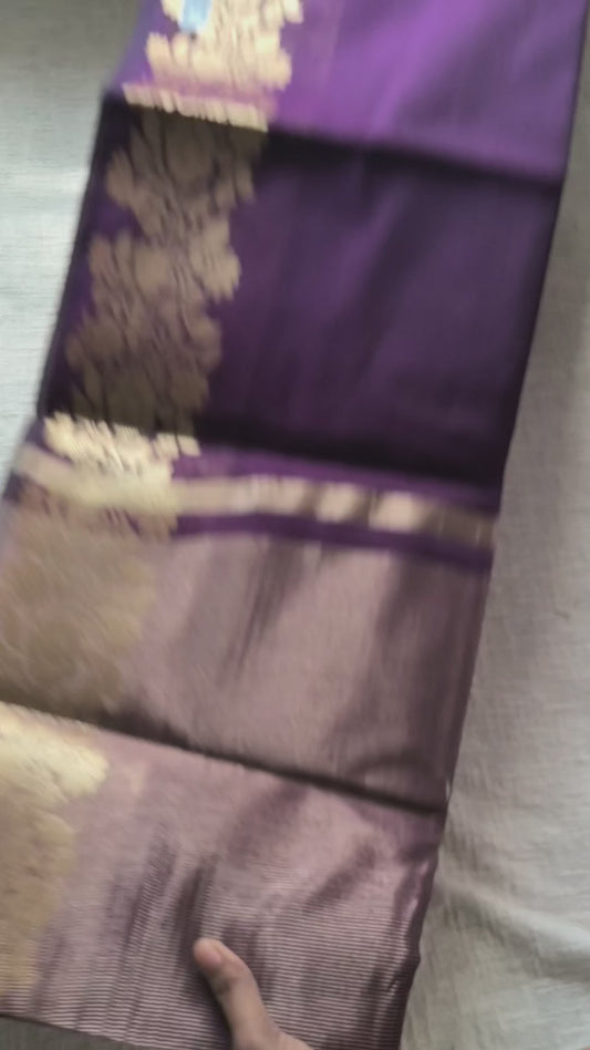 Maheshwari Silk Cotton Saree with Golden Floral Border – Wine Purple