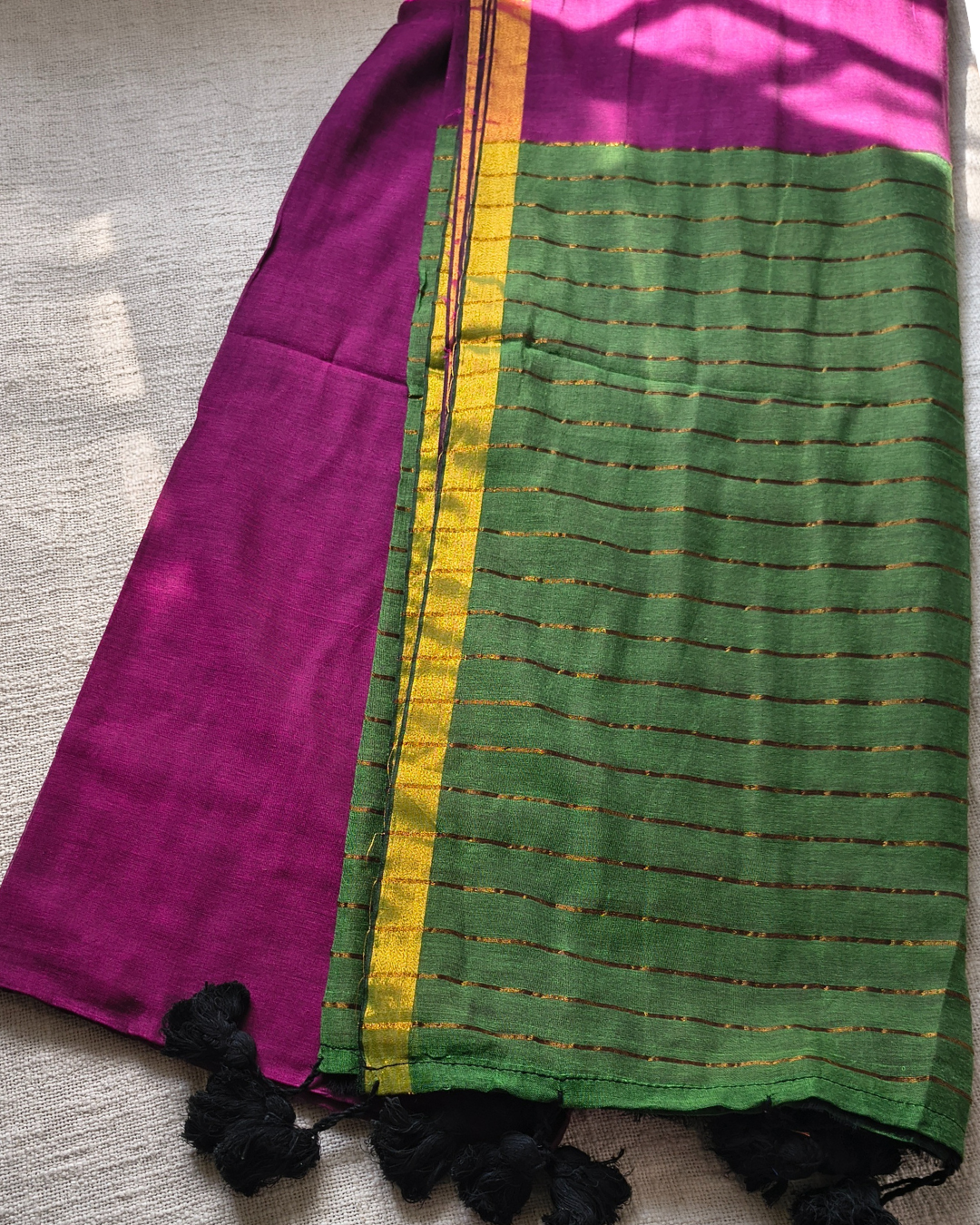 Mul Cotton Handloom Saree with Zari border, Contrast Pallu with zari woven stripes - Magenta MammaHug