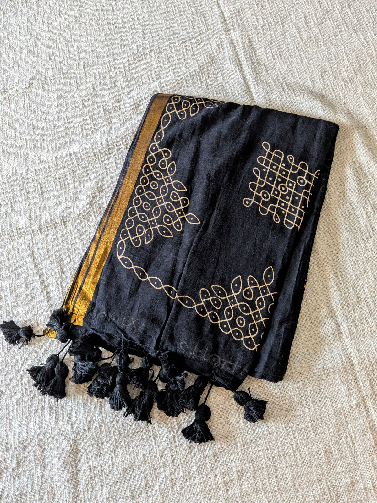 Traditional Kolam print on Mul cotton with tassels - Black MammaHug