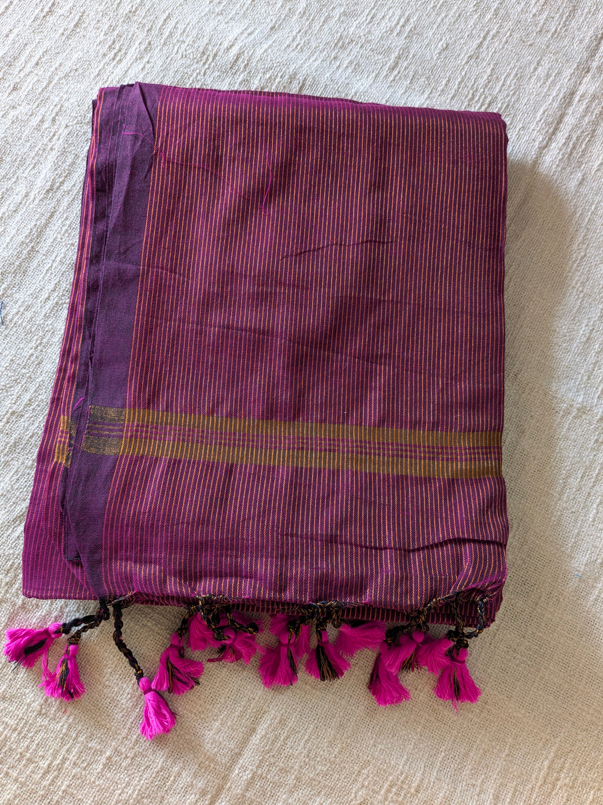 Khadi Cotton Handloom Saree Zari Woven - Magenta MammaHug