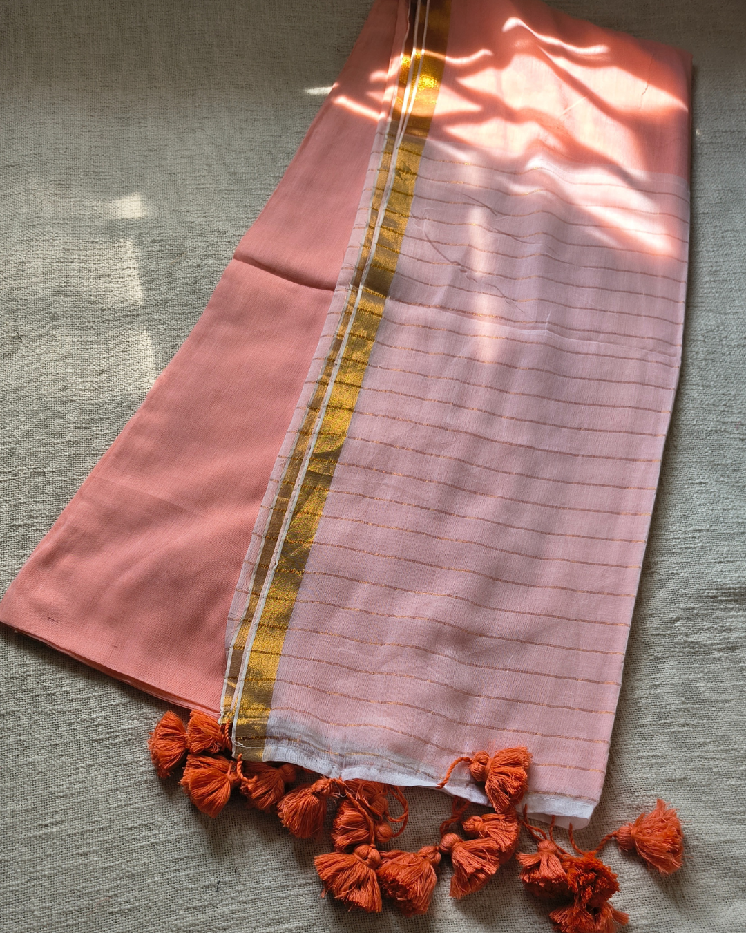 Mul Cotton Handloom Saree with Zari border, Contrast Pallu with zari woven stripes - Peach MammaHug
