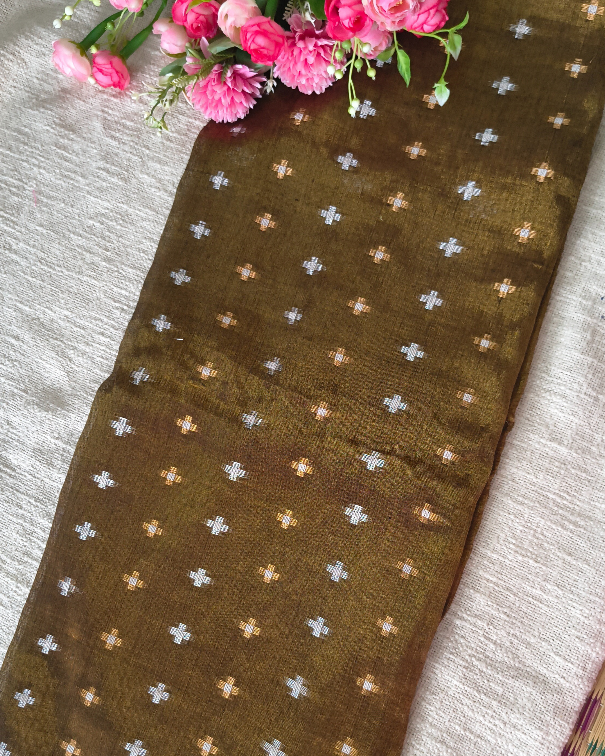 Soft Linen Tissue Saree with Golden Silver Zari weaving Plus design- Golden Brown MammaHug
