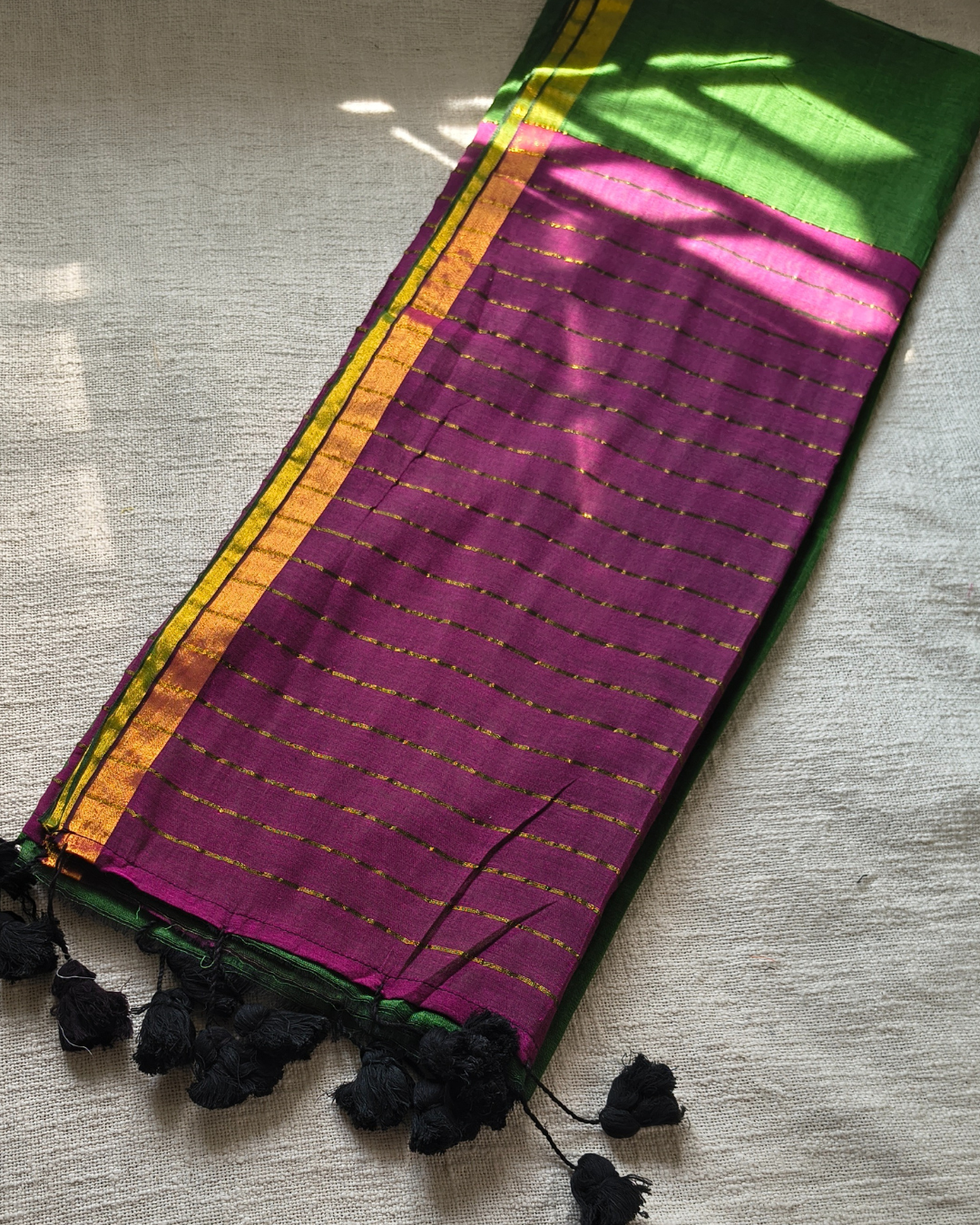 Mul Cotton Handloom Saree with Zari border, Contrast Pallu with zari woven stripes - Green MammaHug